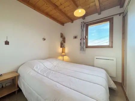 Appartement au pied des pistes avec terrasse, parking privé, casier à skis, proche commerces - Photo 13
