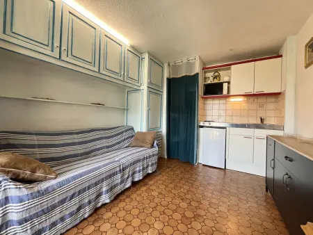 Studio Cabine Avec Piscine & Parking - Gruissan, Appartement 4 personnes à Gruissan - Photo 3