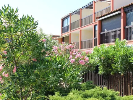 Studio Cabine Avec Piscine & Parking - Gruissan, Appartement 4 personnes à Gruissan - Photo 13