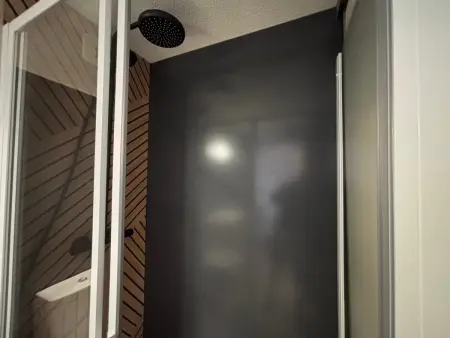 Appartement cosy avec balcon, animaux admis, parking - Photo 9