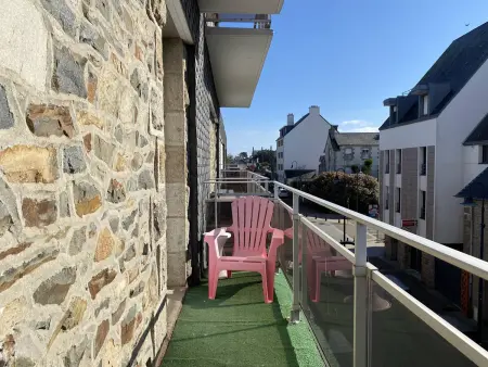 Appartement rénové 5 personnes avec balcon au centre de Perros-Guirec - Photo 11