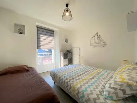 Appartement rénové 5 personnes avec balcon au centre de Perros-Guirec - Photo 12