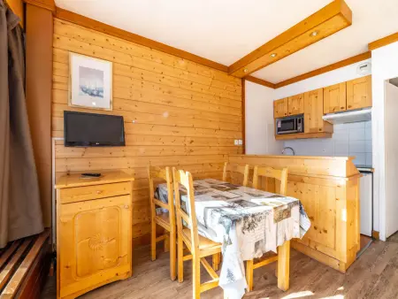 Studio rénové skis aux pieds avec balcon et animaux acceptés - Photo 2