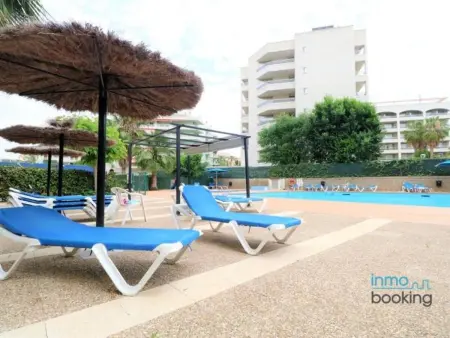 Appartement Familial à Salou - Piscine, Proche Plage, Climatisation & Wi-Fi - Photo 2