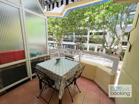 Appartement Familial à Salou - Piscine, Proche Plage, Climatisation & Wi-Fi - Photo 4