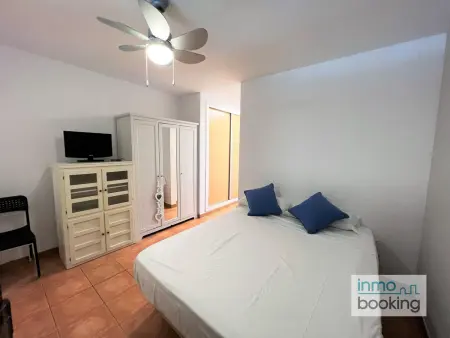 Appartement Familial à Salou - Piscine, Proche Plage, Climatisation & Wi-Fi - Photo 13