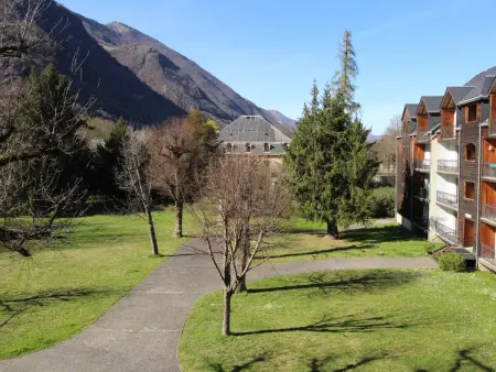 Appartement T2 avec Balcon, Parking et WiFi - Proche Thermes et Centre ville, 4 pers. - Photo 4