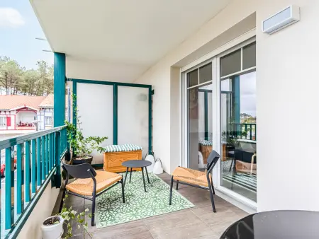 Appartement T3 Moderne avec Terrasse, 2 Parkings, Proche Centre – 4 Personnes, 2 Étoiles - Photo 2