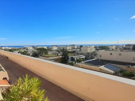 Appartement climatisé pour 2 avec parking, terrasse et vue mer - Photo 2