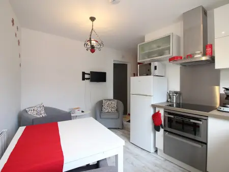 La Bourboule : Agréable T2 avec Terrasse, Balcon et Wifi - Proche Centre et Thermes - Photo 1