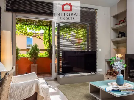 Duplex cosy à Palamós avec terrasse privée, climatisation et wifi à 300m de la plage - Photo 4