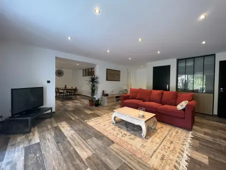 Charmant T3 avec piscine et parking dans maison basque - Photo 5