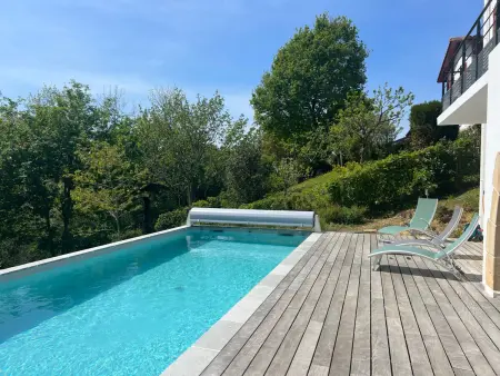 Charmant T3 avec piscine et parking dans maison basque - Photo 13
