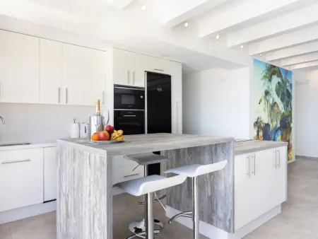 Luxueux Duplex Moderne avec Terrasse, Vue Mer et Wi-Fi 600 mb - Photo 7