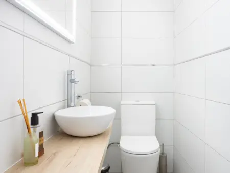 Luxueux Duplex Moderne avec Terrasse, Vue Mer et Wi-Fi 600 mb - Photo 16