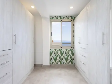 Luxueux Duplex Moderne avec Terrasse, Vue Mer et Wi-Fi 600 mb - Photo 23