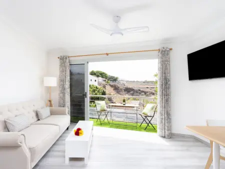Appartement moderne en bord de mer avec balcon, parking et Wi-Fi - Photo 8