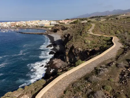 Appartement moderne en bord de mer avec balcon, parking et Wi-Fi - Photo 21