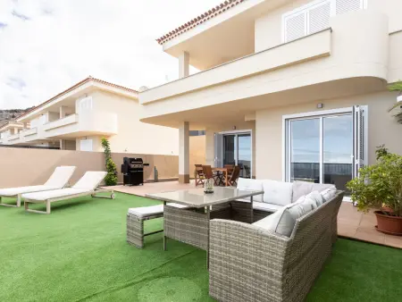 Propriété neuve avec piscine, sécurité privée et vue sur l'océan à Tenerife - Photo 3