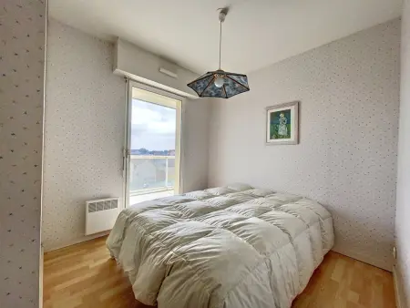 Appartement 2 chambres avec balcon et cuisine équipée - Photo 15