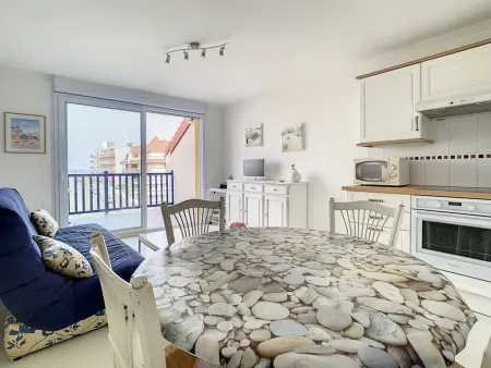 Appartement Confort 2 Chambres à 100m de la Plage avec Parking - Photo 1