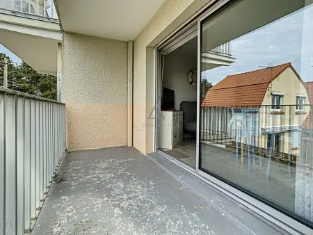 Charmant appartement avec balcon, 1 chambre, parking, à 500m du centre, 1km de la plage - Photo 11