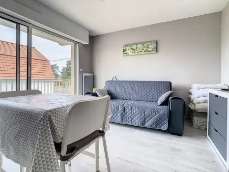 Studio rénové avec balcon, parking privé, proche centre-ville et plage - 2 pers - Photo 2