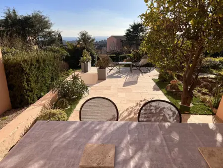 Appartement rénové 2 chambres avec piscine et tennis à La Croix Valmer - Photo 1