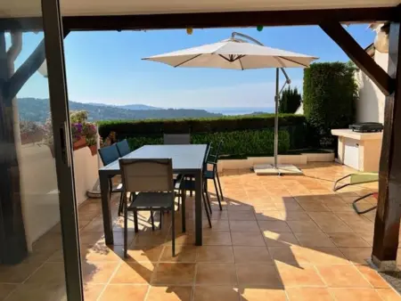 Mas rénové 4 pers, terrasse, piscine, proche plages - Photo 1