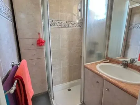 Mas rénové 4 pers, terrasse, piscine, proche plages - Photo 6