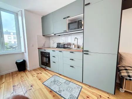 Appartement rénové, 1 chambre, 300m de la gare, près du centre de Granville - Photo 5