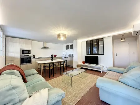 Appartement Rénové sur la Plage à Carnon, Terrasse & Parking - Photo 2