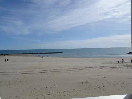 Appartement F3 en Front de Mer avec Terrasse et Parking Privé - Photo 1