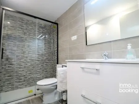 Appartement Design à 120m de la Plage avec Climatisation et Terrasse - Idéal Familles - Photo 14