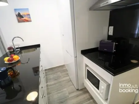 Appartement Design à 120m de la Plage avec Climatisation et Terrasse - Idéal Familles - Photo 17