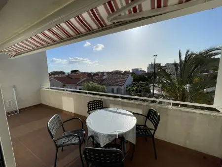 Bel T2 avec Garage, Terrasse et Animaux Admis - Saint-Cyprien Plage - Photo 3