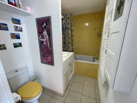 Bel T2 avec Garage, Terrasse et Animaux Admis - Saint-Cyprien Plage - Photo 14