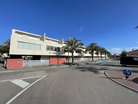 Bel T2 avec Garage, Terrasse et Animaux Admis - Saint-Cyprien Plage - Photo 25