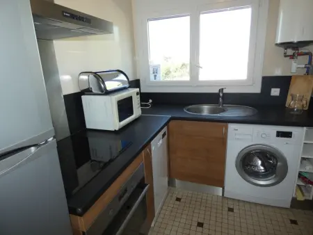 Appartement lumineux à 100m de la plage, balcon et animaux admis - Photo 17
