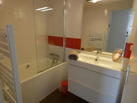 Bel appartement rénové avec vue sur mer pour 6 personnes à Notre-Dame-de-Monts - Photo 11