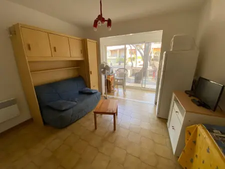 Studio Cabine 4 Pers, Terrasse, Parking Privé, Proche Plage et Commerces, La Franqui - Photo 1