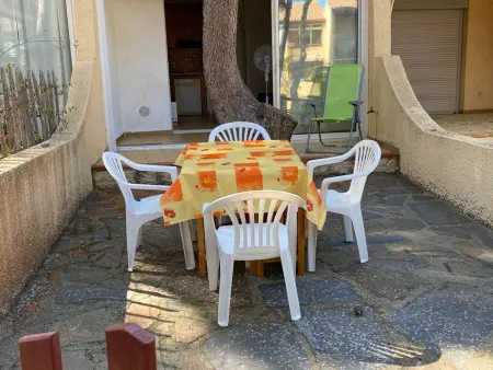 Studio Cabine 4 Pers, Terrasse, Parking Privé, Proche Plage et Commerces, La Franqui - Photo 3