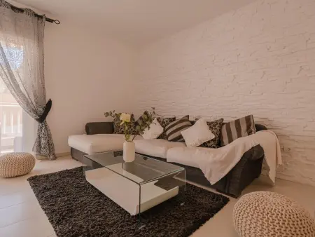 Brises de Mer Costa Adeje : Appartement Moderne avec Terrasse et 2 Chambres dans un Quartier Prisé - Photo 1