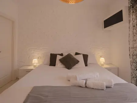 Brises de Mer Costa Adeje : Appartement Moderne avec Terrasse et 2 Chambres dans un Quartier Prisé - Photo 17