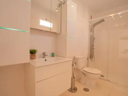 Brises de Mer Costa Adeje : Appartement Moderne avec Terrasse et 2 Chambres dans un Quartier Prisé - Photo 19