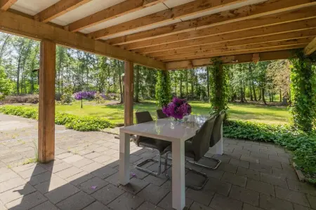 Het Boshuis, Chalet très confortable avec un immense jardin, situé au calme dans le vert Arendonk - Photo 1