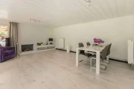 Het Boshuis, Chalet très confortable avec un immense jardin, situé au calme dans le vert Arendonk - Photo 6