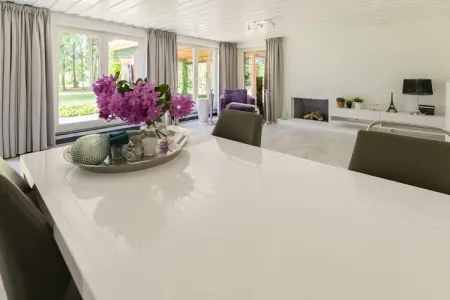 Het Boshuis, Chalet très confortable avec un immense jardin, situé au calme dans le vert Arendonk - Photo 12