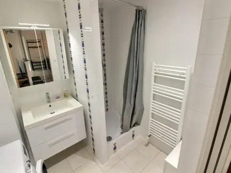 Appartement lumineux à Colmar avec terrasse, parking et WiFi – 5 min du centre - Photo 4