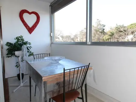 Bel Appartement T2 avec Loggia à 2 Min des Thermes, Wi-Fi, Classé 2 Étoiles - Photo 14